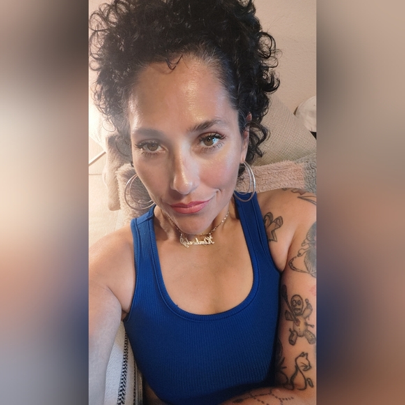 Meet your Posher, Kmtz - Picture 2 of 2